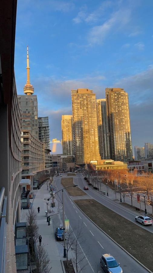 Toronto Downtown Luxurious Stylish 3 Bedroom 3 Bath 2 Balconies Near Rogers Centre Lakeview Condo Eksteriør bilde