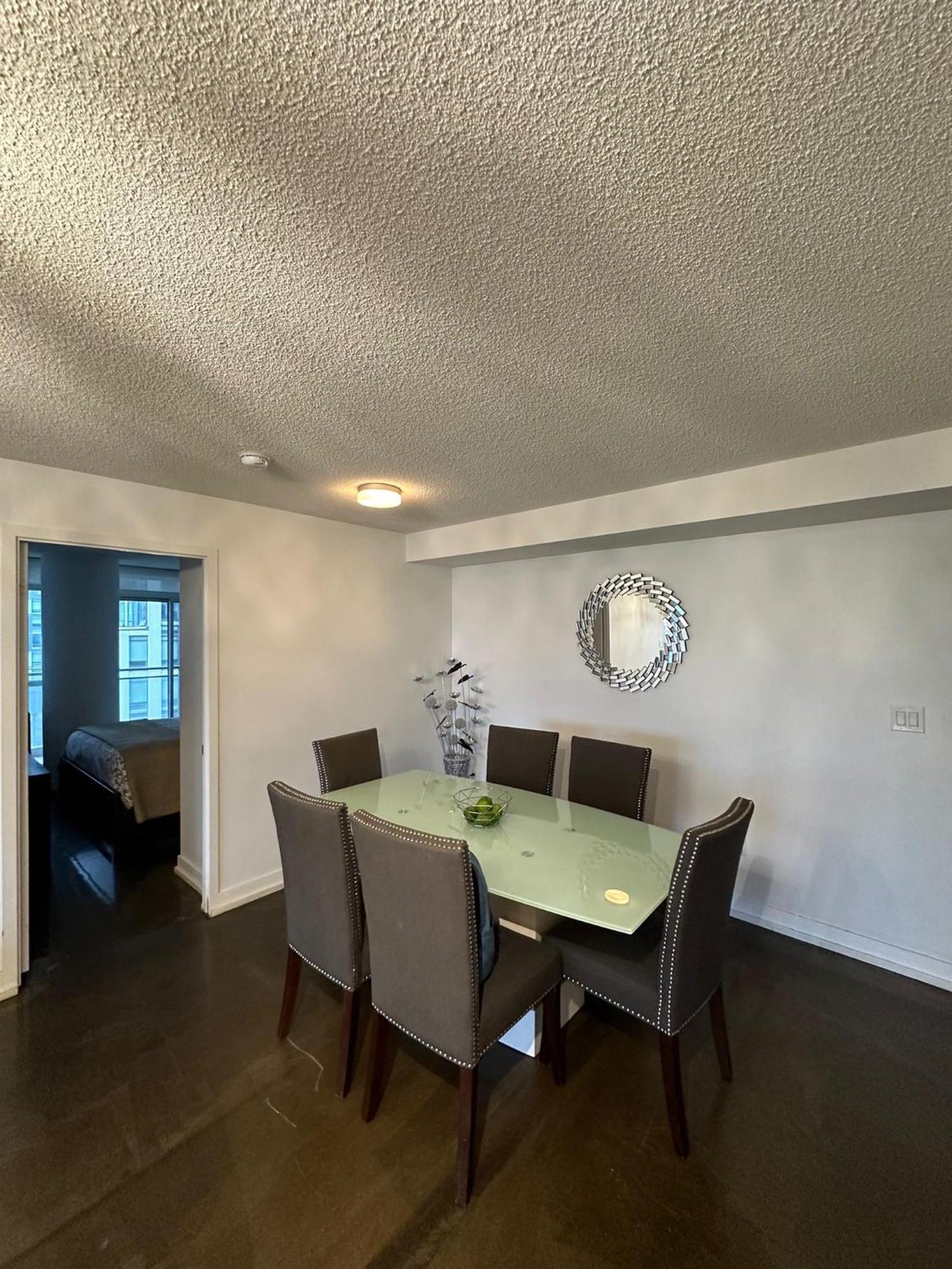 Toronto Downtown Luxurious Stylish 3 Bedroom 3 Bath 2 Balconies Near Rogers Centre Lakeview Condo Eksteriør bilde